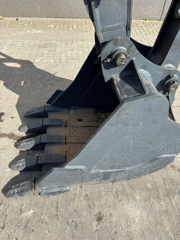 Jaunā Ekskavators Hyundai R 245 LR: foto 18