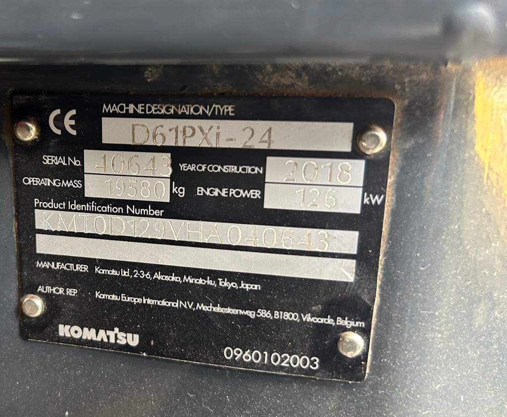 Komatsu D 61 PXI-24 (Comes with GPS / Under Preparation) - Buldozers: foto 2 Komatsu D 61 PXI-24 (Comes with GPS / Under Preparation) - Buldozers: foto 2