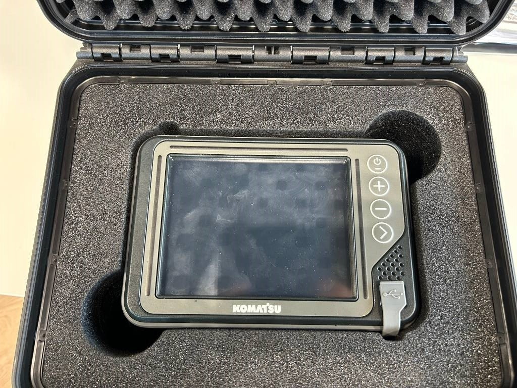 Komatsu D 61 PXI-24 (Comes with GPS / Under Preparation) - Buldozers: foto 4 Komatsu D 61 PXI-24 (Comes with GPS / Under Preparation) - Buldozers: foto 4