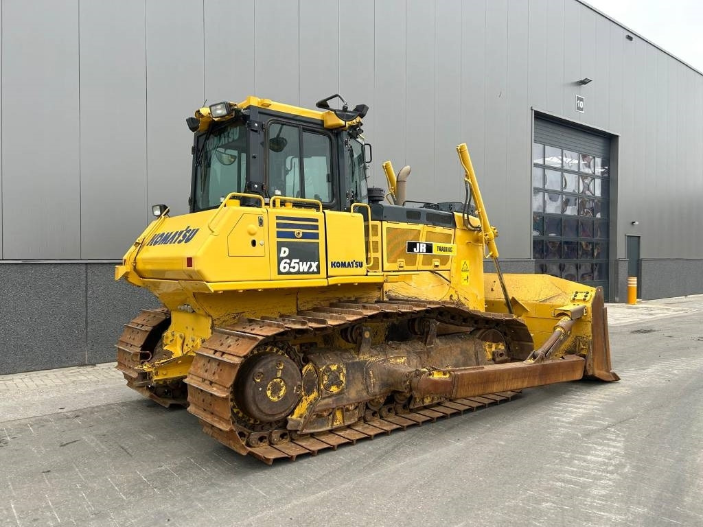 Komatsu D 65 WX-18 - Buldozers: foto 5 Komatsu D 65 WX-18 - Buldozers: foto 5