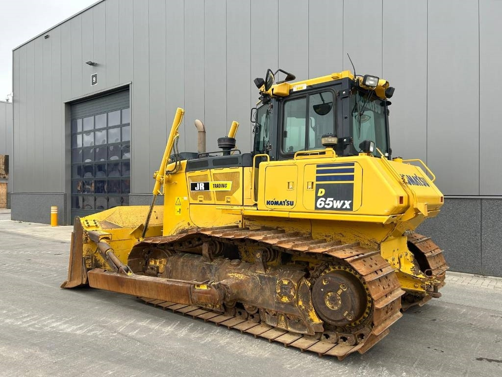Komatsu D 65 WX-18 - Buldozers: foto 3 Komatsu D 65 WX-18 - Buldozers: foto 3