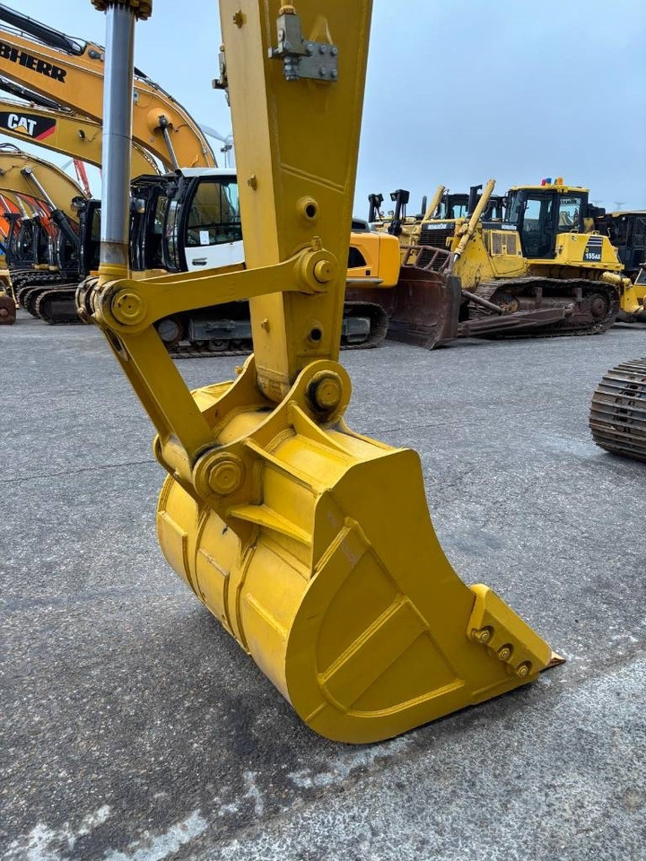 Jaunā Kāpurķēžu ekskavators Komatsu PC 210-10M0: foto 14