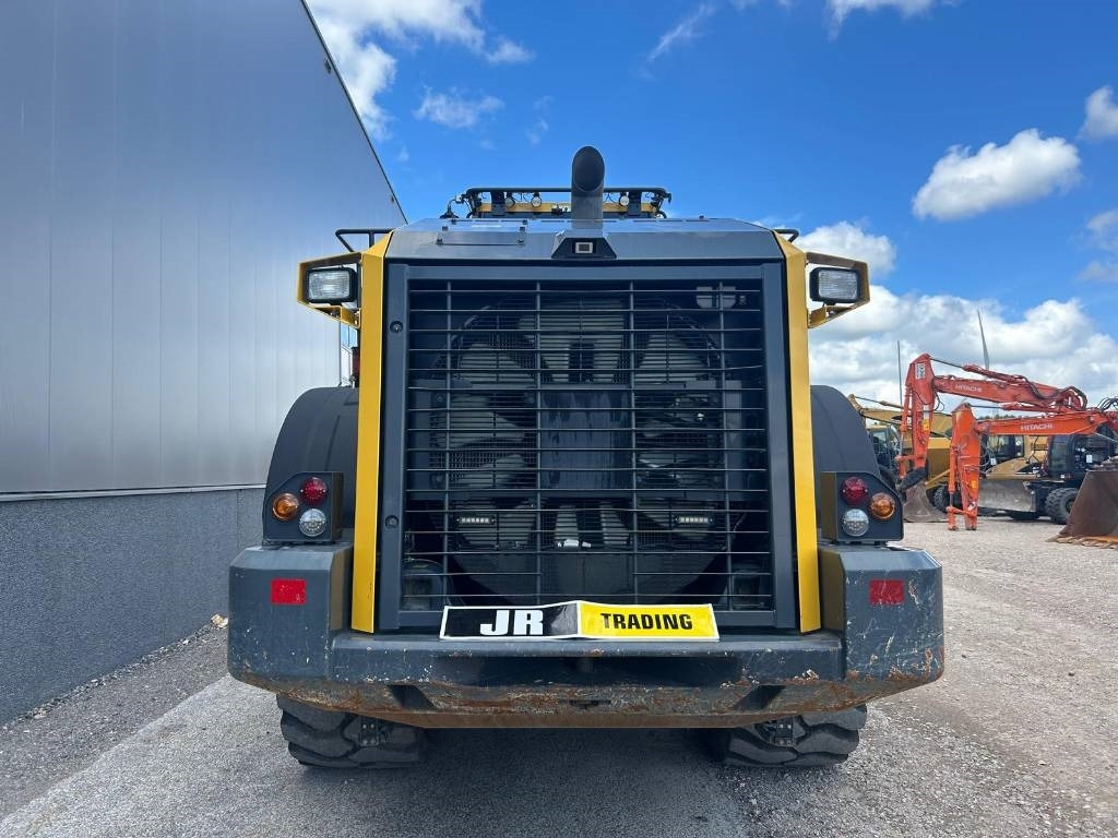 Komatsu WA 500-8EO - Riteņu iekrāvējs: foto 4 Komatsu WA 500-8EO - Riteņu iekrāvējs: foto 4