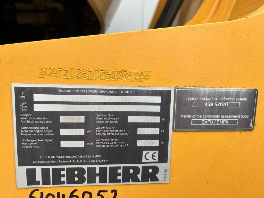 Liebherr L 550 (Comes with High-tip - Mit Hochkipper)  līzingu Liebherr L 550 (Comes with High-tip - Mit Hochkipper): foto 10
