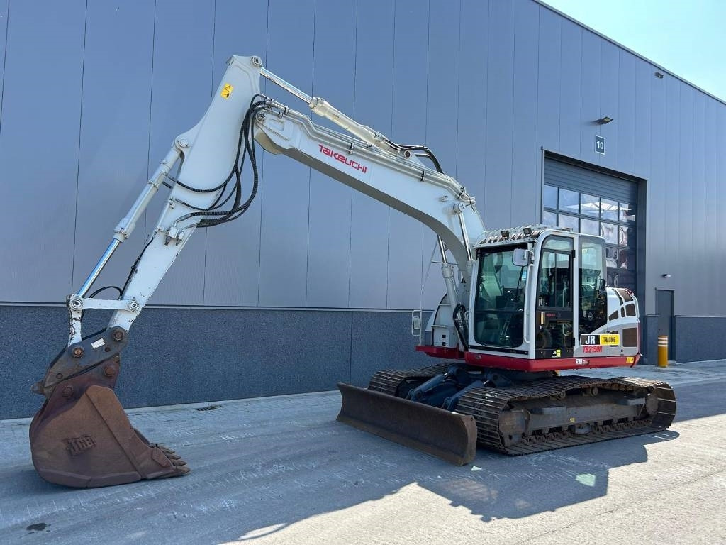 Takeuchi TB 2150 R - Kāpurķēžu ekskavators: foto 2 Takeuchi TB 2150 R - Kāpurķēžu ekskavators: foto 2