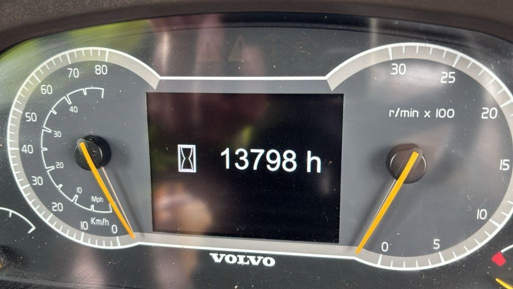 Volvo A 30 G (Under Preparation) - Artikulētias pašizgāzējs: foto 3 Volvo A 30 G (Under Preparation) - Artikulētias pašizgāzējs: foto 3