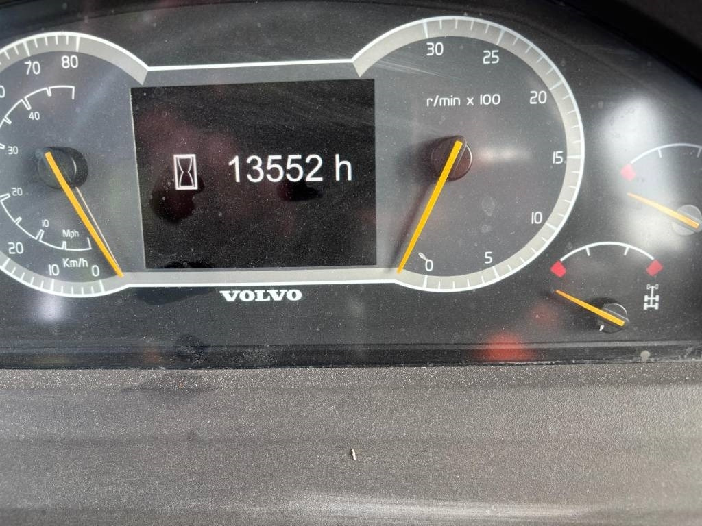 Volvo A 35 G (Under Preparation) - Artikulētias pašizgāzējs: foto 5 Volvo A 35 G (Under Preparation) - Artikulētias pašizgāzējs: foto 5