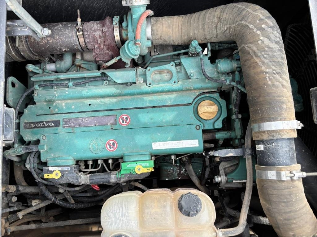 Kāpurķēžu ekskavators Volvo EC 220 EL (new undercarriage): foto 13