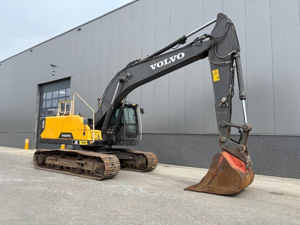 Kāpurķēžu ekskavators Volvo EC 220 EL (new undercarriage): foto 7