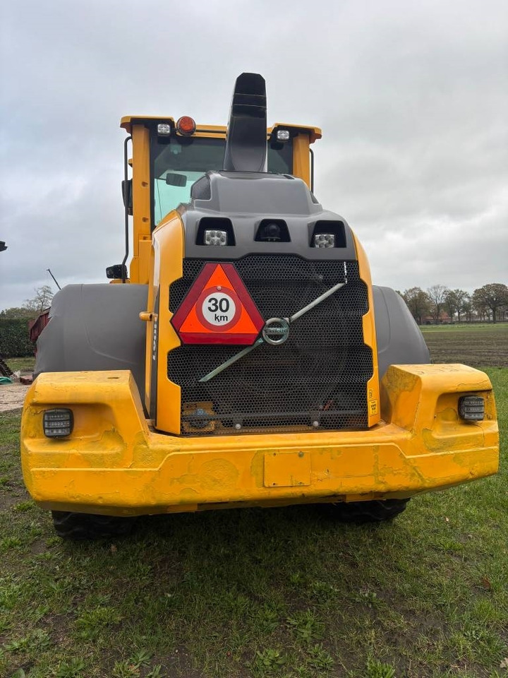 Volvo L 90 H (On Transport) - Riteņu iekrāvējs: foto 4 Volvo L 90 H (On Transport) - Riteņu iekrāvējs: foto 4