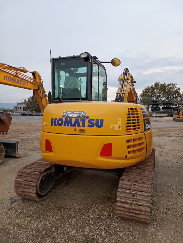 KOMATSU PC80MR-5 - Kāpurķēžu ekskavators: foto 5 KOMATSU PC80MR-5 - Kāpurķēžu ekskavators: foto 5
