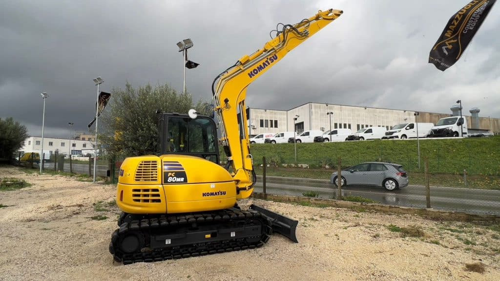 Komatsu PC80 MR-5 - Mini-ekskavators: foto 4 Komatsu PC80 MR-5 - Mini-ekskavators: foto 4