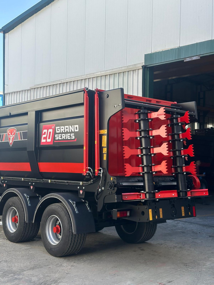 Novatar Manure Spreader Trailer 20 M3 - Organisko mēslu izkliedētājs: foto 2 Novatar Manure Spreader Trailer 20 M3 - Organisko mēslu izkliedētājs: foto 2