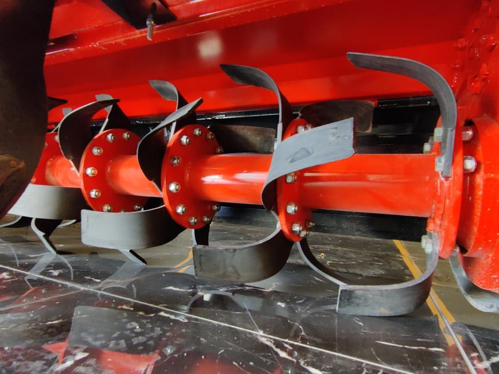 Novatar - Zemes frēze: foto 5 Novatar - Zemes frēze: foto 5