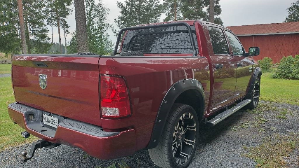 Dodge RAM 1500 5,7 hemi - Pikaps: foto 3 Dodge RAM 1500 5,7 hemi - Pikaps: foto 3