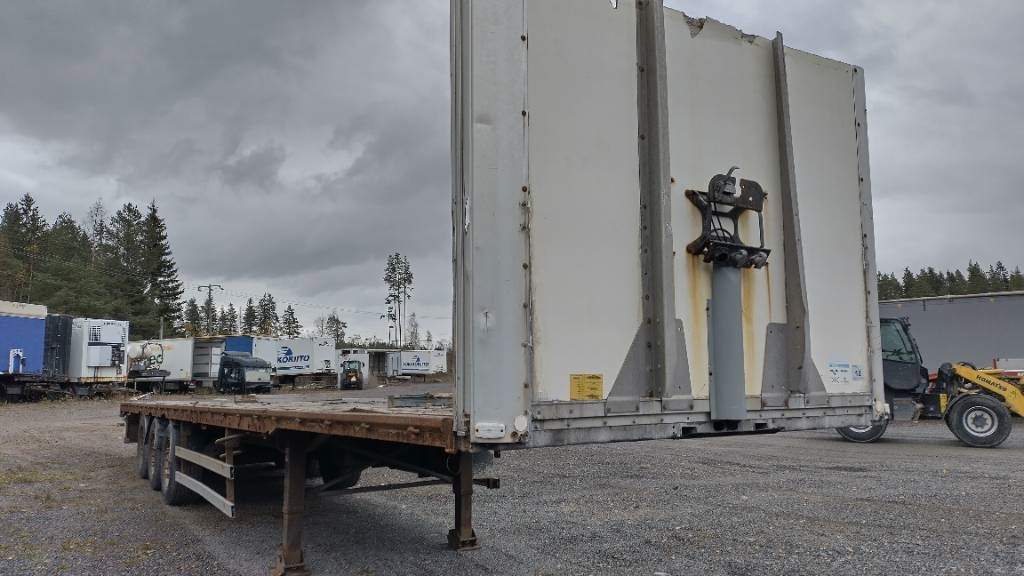 Fliegel 3 aks. Avopuolikas - Bortu puspiekabe/ Platforma: foto 4 Fliegel 3 aks. Avopuolikas - Bortu puspiekabe/ Platforma: foto 4