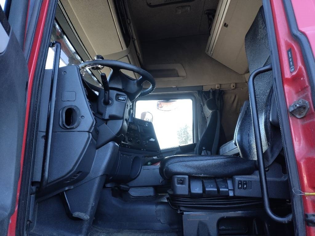 Kravas automašīna ar tentu Scania Nousukapelli+Jyki kärry 3m sisäkork.liukukatot: foto 13