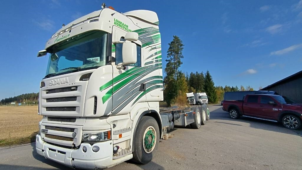 Scania R500 8x4 ilmajousi alusta - Šasija kravas automašīna: foto 2 Scania R500 8x4 ilmajousi alusta - Šasija kravas automašīna: foto 2
