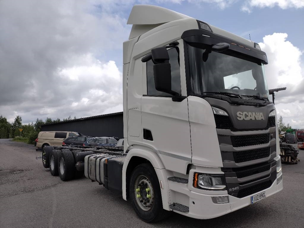 Scania R540 8x4 pitkä alusta runko 9,6m - Šasija kravas automašīna: foto 1 Scania R540 8x4 pitkä alusta runko 9,6m - Šasija kravas automašīna: foto 1