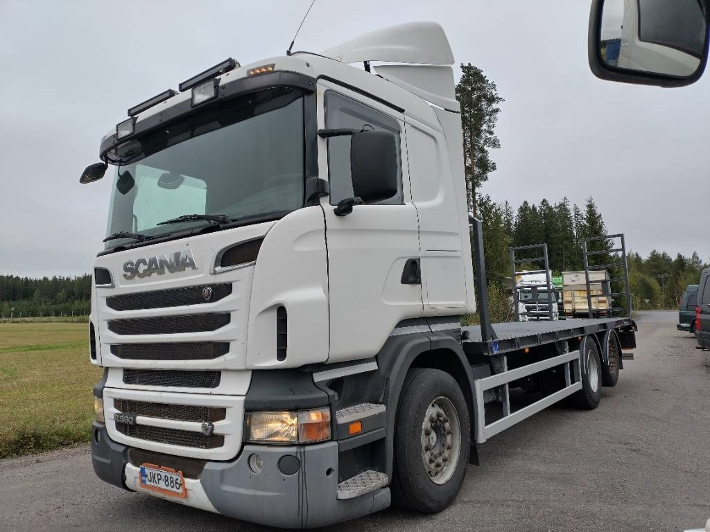 Scania R560 6x2 täysilmaj.uusi koneenkuljetusritilä - Bortu kravas automašīna/ Platforma: foto 2 Scania R560 6x2 täysilmaj.uusi koneenkuljetusritilä - Bortu kravas automašīna/ Platforma: foto 2