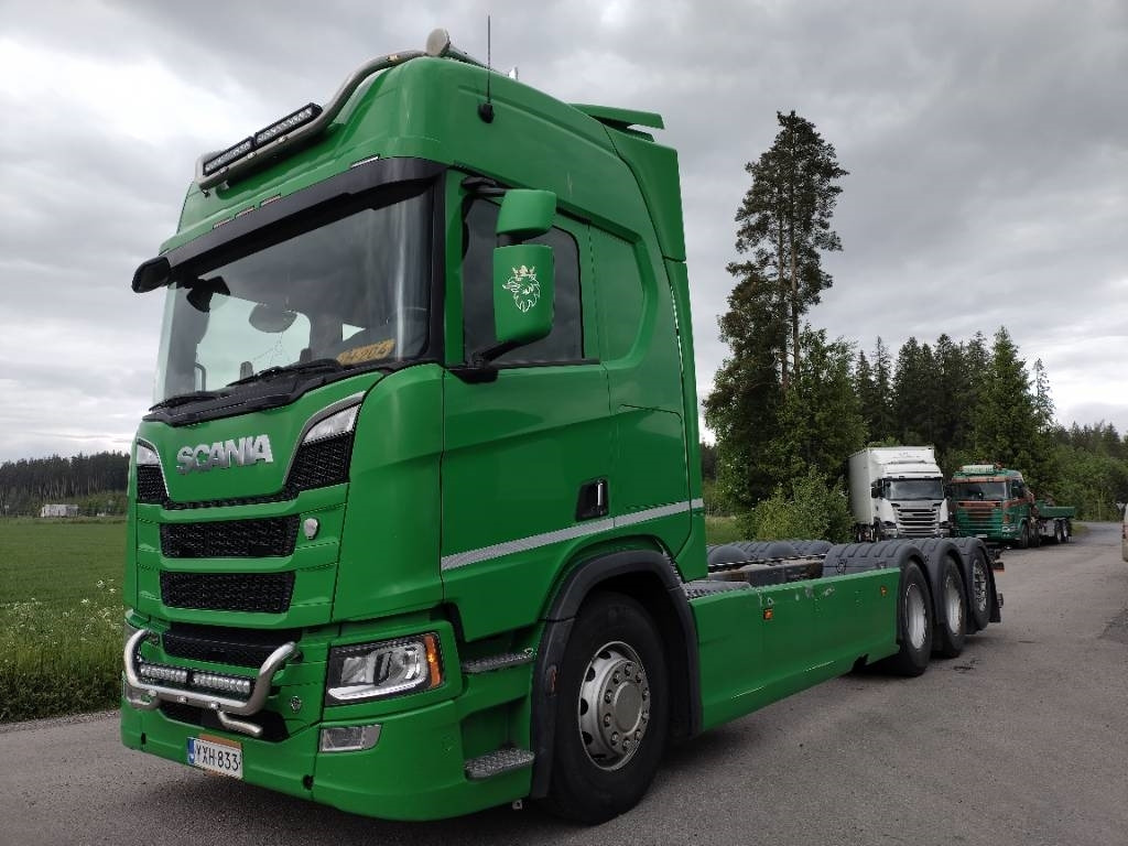 Scania R580 8x4 alusta 710tkm!! - Šasija kravas automašīna: foto 1 Scania R580 8x4 alusta 710tkm!! - Šasija kravas automašīna: foto 1