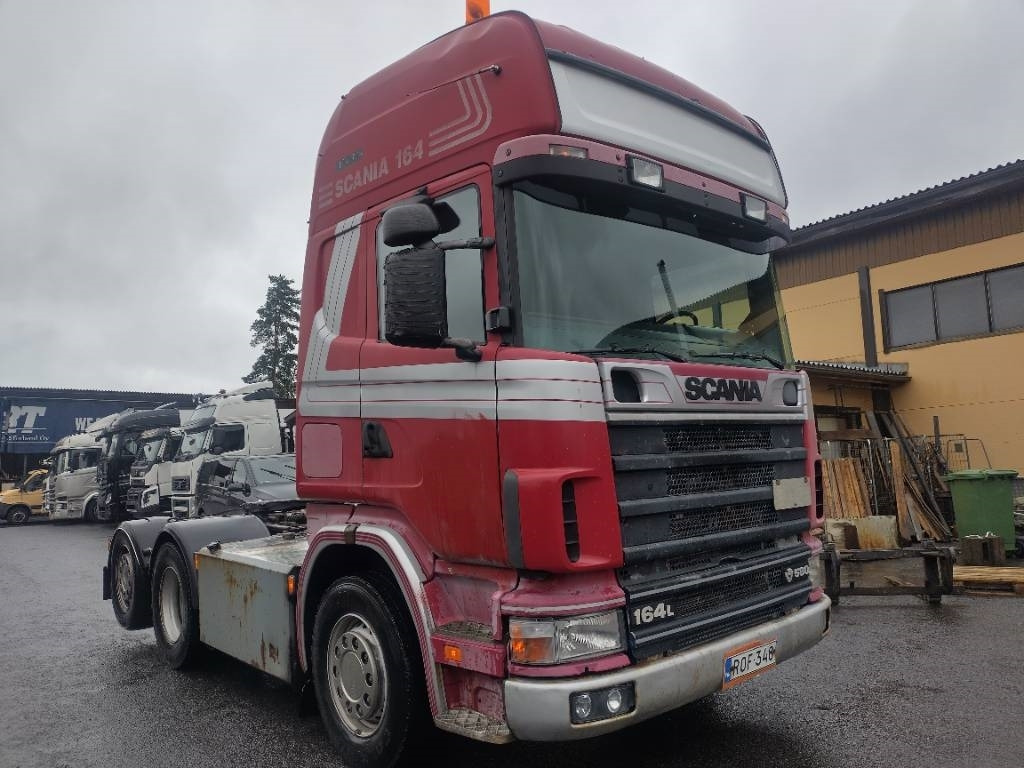 Scania R164 6x2 vetoauto,täysilma,manuaali - Vilcējs: foto 1 Scania R164 6x2 vetoauto,täysilma,manuaali - Vilcējs: foto 1