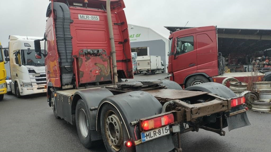 Volvo FH480 6x2 takateli veturi, hydrauliikka,manuaali - Vilcējs: foto 3 Volvo FH480 6x2 takateli veturi, hydrauliikka,manuaali - Vilcējs: foto 3