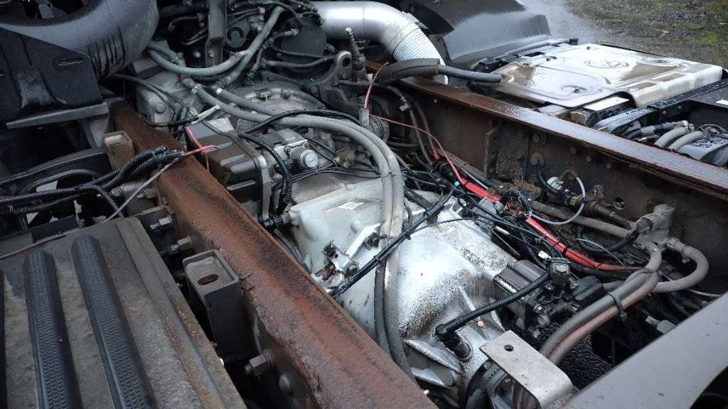 Volvo FH13 6x2 alusta, manuaalivaihteisto  - Šasija kravas automašīna: foto 5 Volvo FH13 6x2 alusta, manuaalivaihteisto  - Šasija kravas automašīna: foto 5