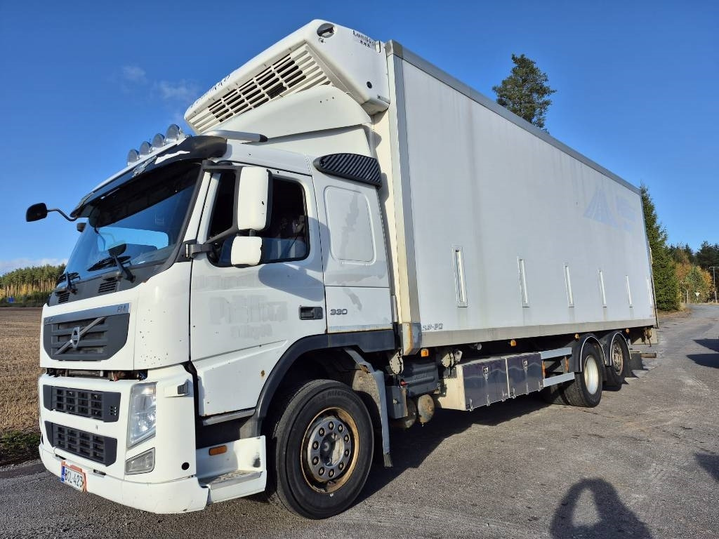 Volvo FM D11 450 6x2 umpikori+pl-nostin  - Kravas automašīna ar slēgto virsbūvi: foto 1 Volvo FM D11 450 6x2 umpikori+pl-nostin  - Kravas automašīna ar slēgto virsbūvi: foto 1