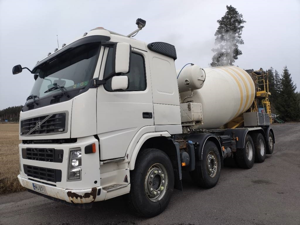 Volvo FM13 10*4 betoniauto,ränni - Betonvedējs: foto 1 Volvo FM13 10*4 betoniauto,ränni - Betonvedējs: foto 1