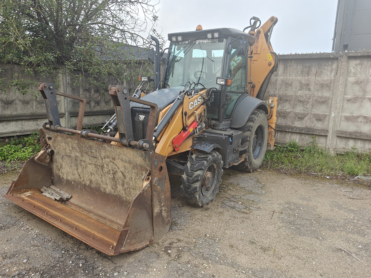 CASE 580ST - Ekskavators-iekrāvējs: foto 2 CASE 580ST - Ekskavators-iekrāvējs: foto 2