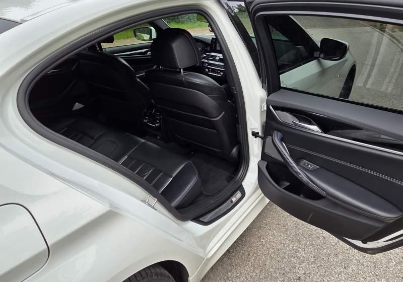 Vieglā automašīna Inna BMW 530 D SERIA 5 XDRIVE M SPORT: foto 13