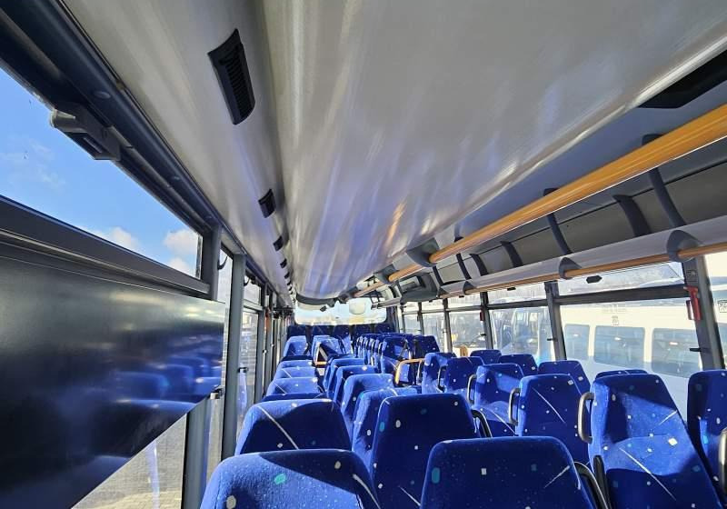 Irisbus CROSSWAY/ SPROWADZONY/ KLIMATYZACJA/ MANUAL - Piepilsētas autobuss: foto 3 Irisbus CROSSWAY/ SPROWADZONY/ KLIMATYZACJA/ MANUAL - Piepilsētas autobuss: foto 3