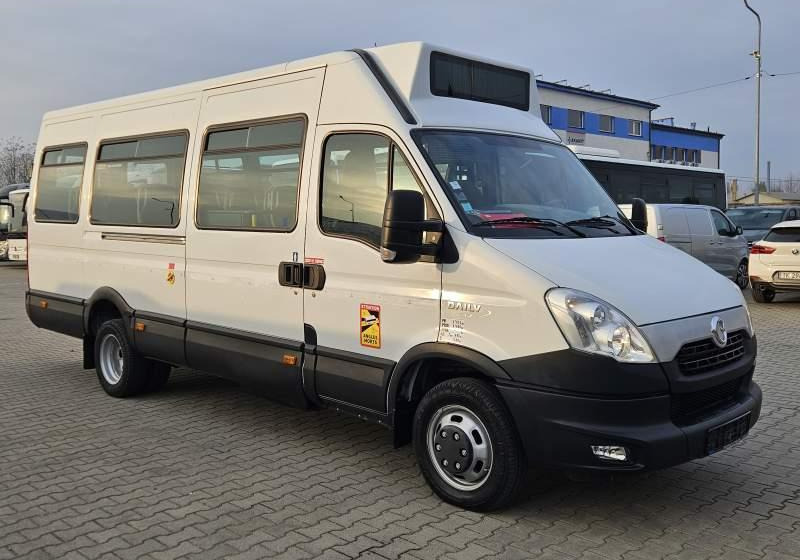 Iveco A50C17 DAILY / SPROWADZONE / MANUAL / EEV - Mikroautobuss, Pasažieru furgons: foto 3 Iveco A50C17 DAILY / SPROWADZONE / MANUAL / EEV - Mikroautobuss, Pasažieru furgons: foto 3