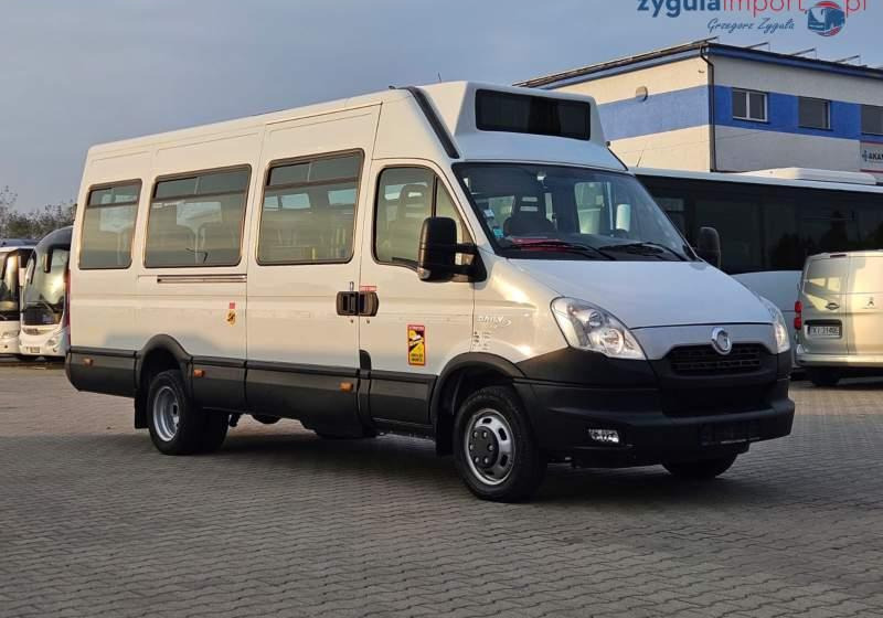 Iveco A50C17 DAILY / SPROWADZONE / MANUAL / EEV - Mikroautobuss, Pasažieru furgons: foto 1 Iveco A50C17 DAILY / SPROWADZONE / MANUAL / EEV - Mikroautobuss, Pasažieru furgons: foto 1
