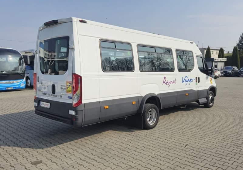 Iveco A60C15 / SPROWADZONE / EURO 6 / 39 000 KM - Mikroautobuss, Pasažieru furgons: foto 3 Iveco A60C15 / SPROWADZONE / EURO 6 / 39 000 KM - Mikroautobuss, Pasažieru furgons: foto 3