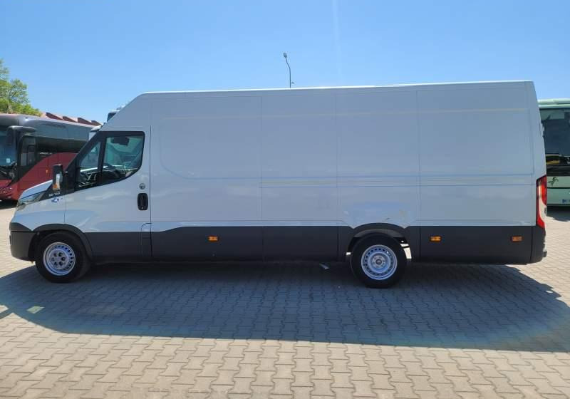 Iveco DAILY 35-140 / SPROWADZONY Z FRANCJI / TEMPOMAT - Kravas mikroautobuss: foto 5 Iveco DAILY 35-140 / SPROWADZONY Z FRANCJI / TEMPOMAT - Kravas mikroautobuss: foto 5