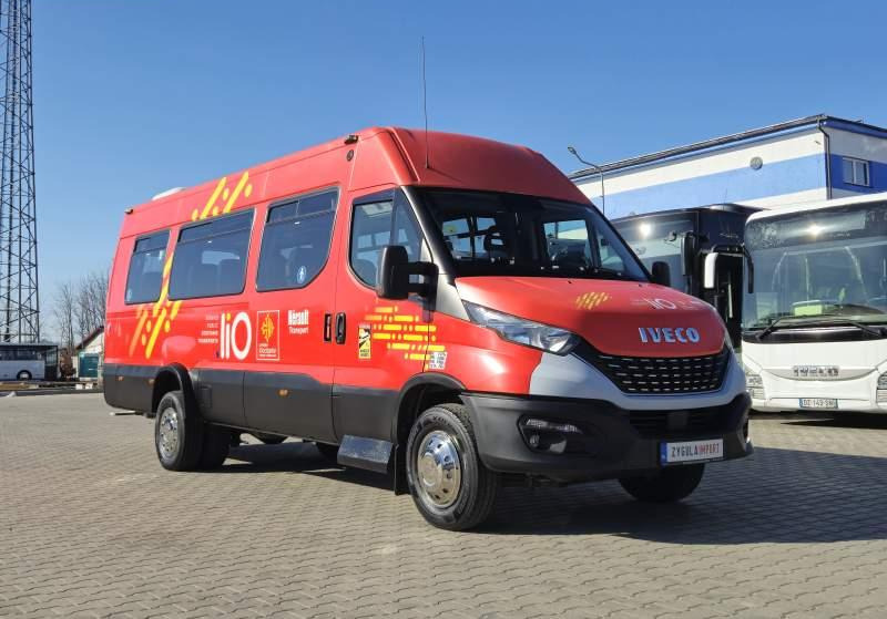 Iveco DAILY 65C18/SPROWADZONE/23 MIEJSCA/KLIM/WINDA - Mikroautobuss, Pasažieru furgons: foto 4 Iveco DAILY 65C18/SPROWADZONE/23 MIEJSCA/KLIM/WINDA - Mikroautobuss, Pasažieru furgons: foto 4
