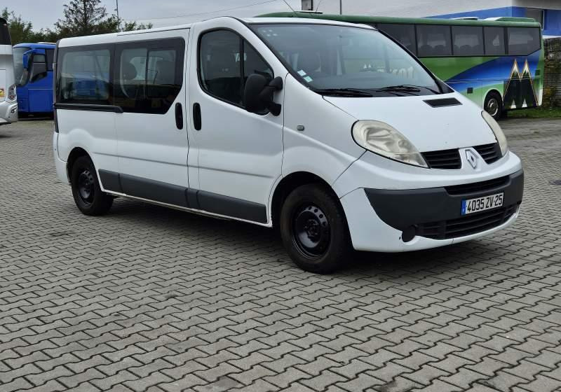 Renault TRAFIC 2.0 DCI 90 COMBI L2H1 / SPROWADZONY - Mikroautobuss, Pasažieru furgons: foto 5 Renault TRAFIC 2.0 DCI 90 COMBI L2H1 / SPROWADZONY - Mikroautobuss, Pasažieru furgons: foto 5