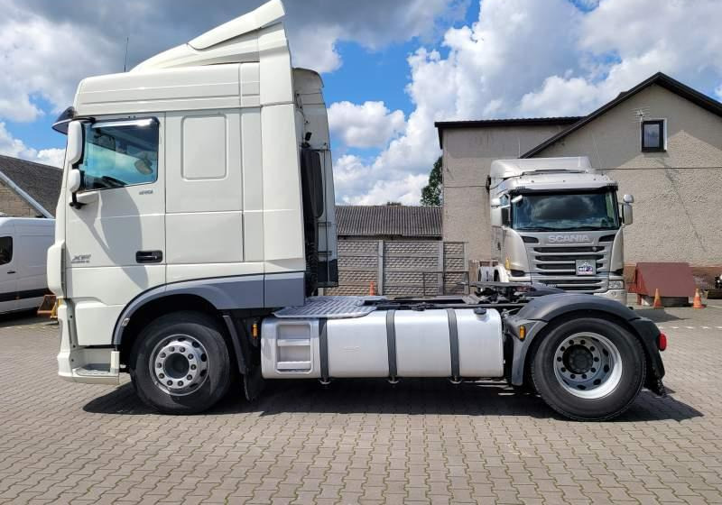 DAF XF510 SPACE CAB / SPROWADZONY / MANUAL / RETARDER - Vilcējs: foto 5 DAF XF510 SPACE CAB / SPROWADZONY / MANUAL / RETARDER - Vilcējs: foto 5