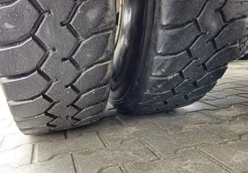 Kravas automašīna pašizgāzējs Volvo FM 400 / 2 STRONNA WYWROTKA / 278 000 KM: foto 19