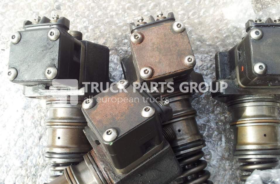 DAF XF95, EURO3, drum brakes, injectors, pump units, pumps, 1324179, injector - Inžektors - Kravas automašīna: foto 2 DAF XF95, EURO3, drum brakes, injectors, pump units, pumps, 1324179, injector - Inžektors - Kravas automašīna: foto 2