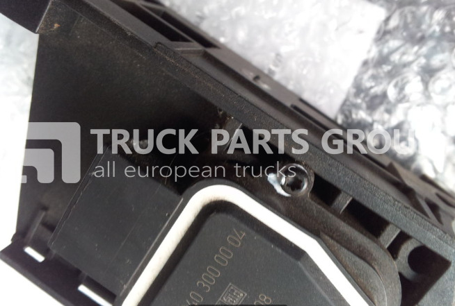 MERCEDES-BENZ actros MP2, MP3 accelerator pedal, engine control, 9403000004, 9 accelerator pedal - Pedālis - Kravas automašīna: foto 1 MERCEDES-BENZ actros MP2, MP3 accelerator pedal, engine control, 9403000004, 9 accelerator pedal - Pedālis - Kravas automašīna: foto 1