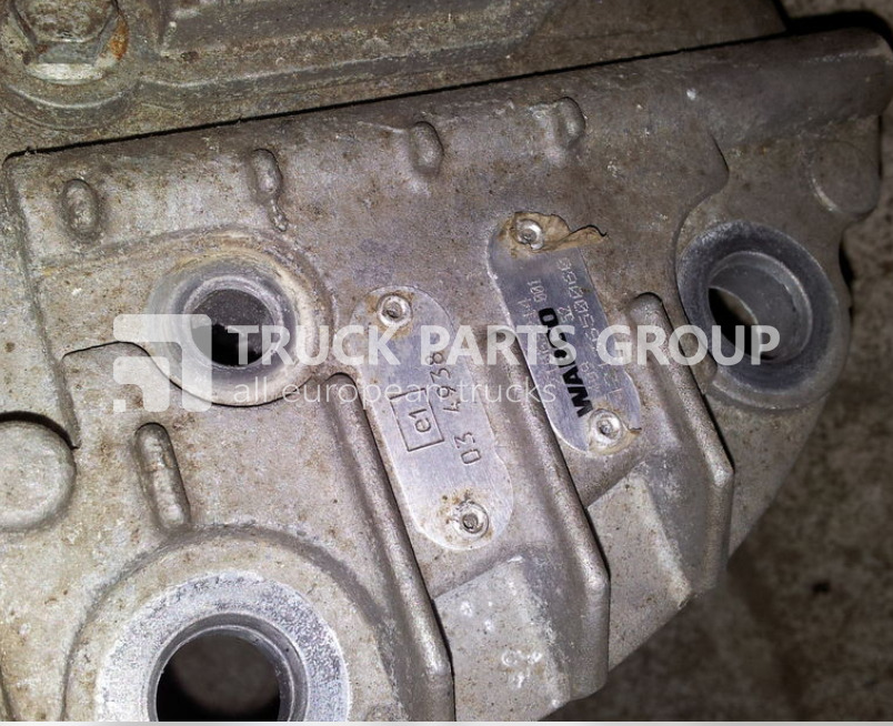 RENAULT Premium, Magnum DXI EURO 4, EURO 5, gearbox control unit, automa control unit - Elektroniskais vadības bloks (ECU) - Kravas automašīna: foto 4 RENAULT Premium, Magnum DXI EURO 4, EURO 5, gearbox control unit, automa control unit - Elektroniskais vadības bloks (ECU) - Kravas automašīna: foto 4