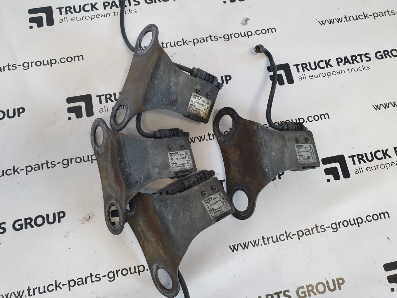 MAN MAN TGX / TGS tyre pressure gauge indicator sensor, control unit 81274210290, 9607311300, 81274210257 - Rezerves daļa - Kravas automašīna: foto 3 MAN MAN TGX / TGS tyre pressure gauge indicator sensor, control unit 81274210290, 9607311300, 81274210257 - Rezerves daļa - Kravas automašīna: foto 3