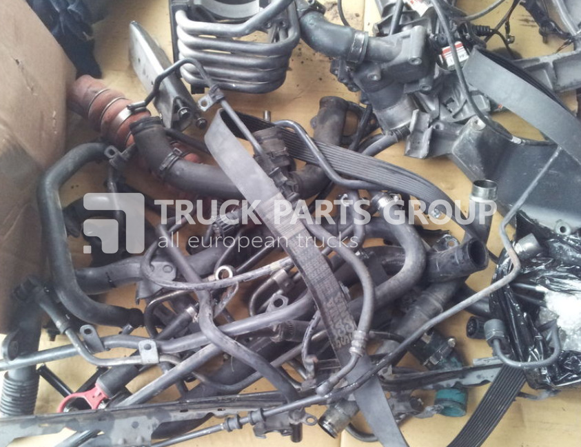 Eļļas filtrs - Kravas automašīna SCANIA oil filter housing: foto 23