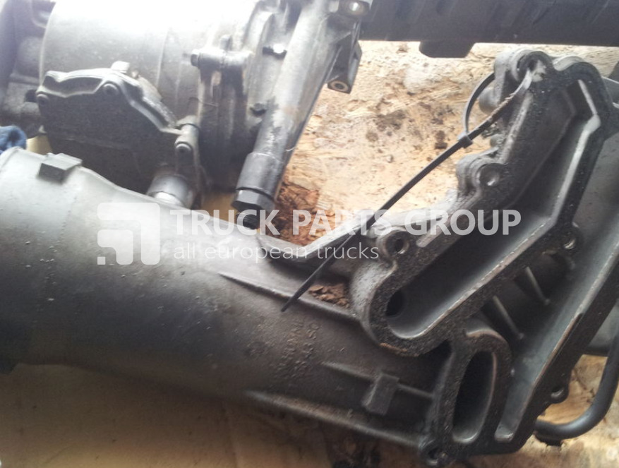 Eļļas filtrs - Kravas automašīna SCANIA oil filter housing: foto 20