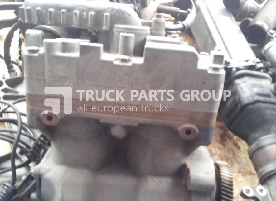 Eļļas filtrs - Kravas automašīna SCANIA oil filter housing: foto 18