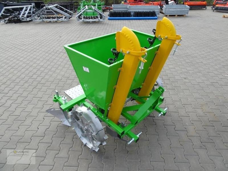 BOMET Kartoffellegemaschine Kartoffelpflanzmaschine 2-reihig NEU - Kartupeļu stādāmā mašīna: foto 5 BOMET Kartoffellegemaschine Kartoffelpflanzmaschine 2-reihig NEU - Kartupeļu stādāmā mašīna: foto 5
