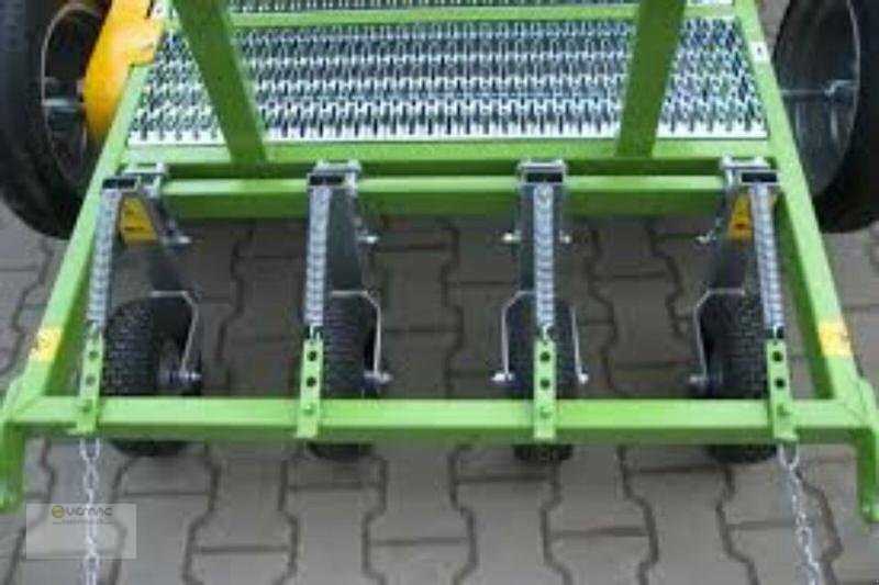 BOMET Pflanzmaschine Bomet Gemma S290 Setzmaschine Zwiebeln 3reihig NEU - Kartupeļu stādāmā mašīna: foto 3 BOMET Pflanzmaschine Bomet Gemma S290 Setzmaschine Zwiebeln 3reihig NEU - Kartupeļu stādāmā mašīna: foto 3